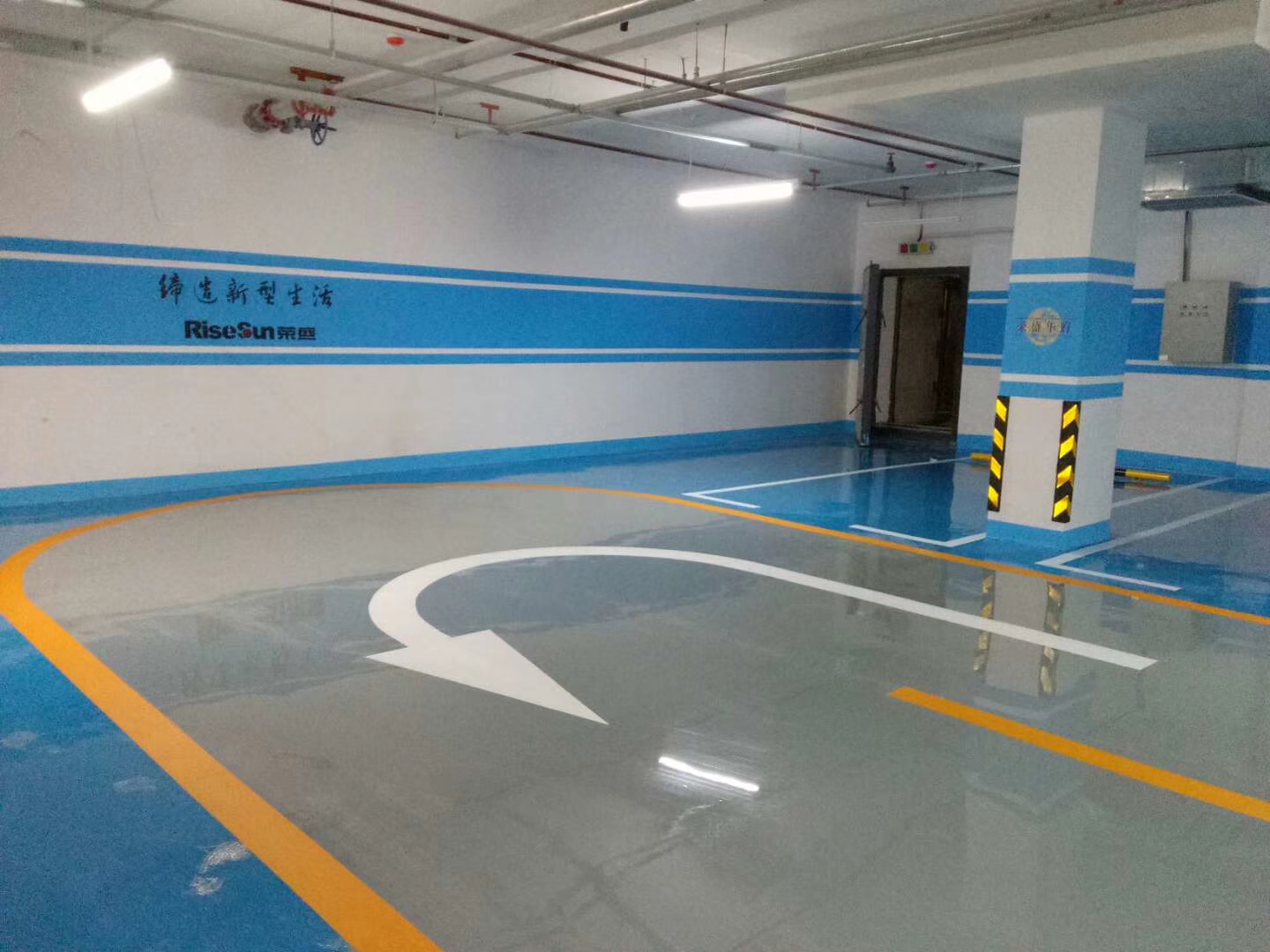 防静电地坪-专业玻璃钢制品厂家