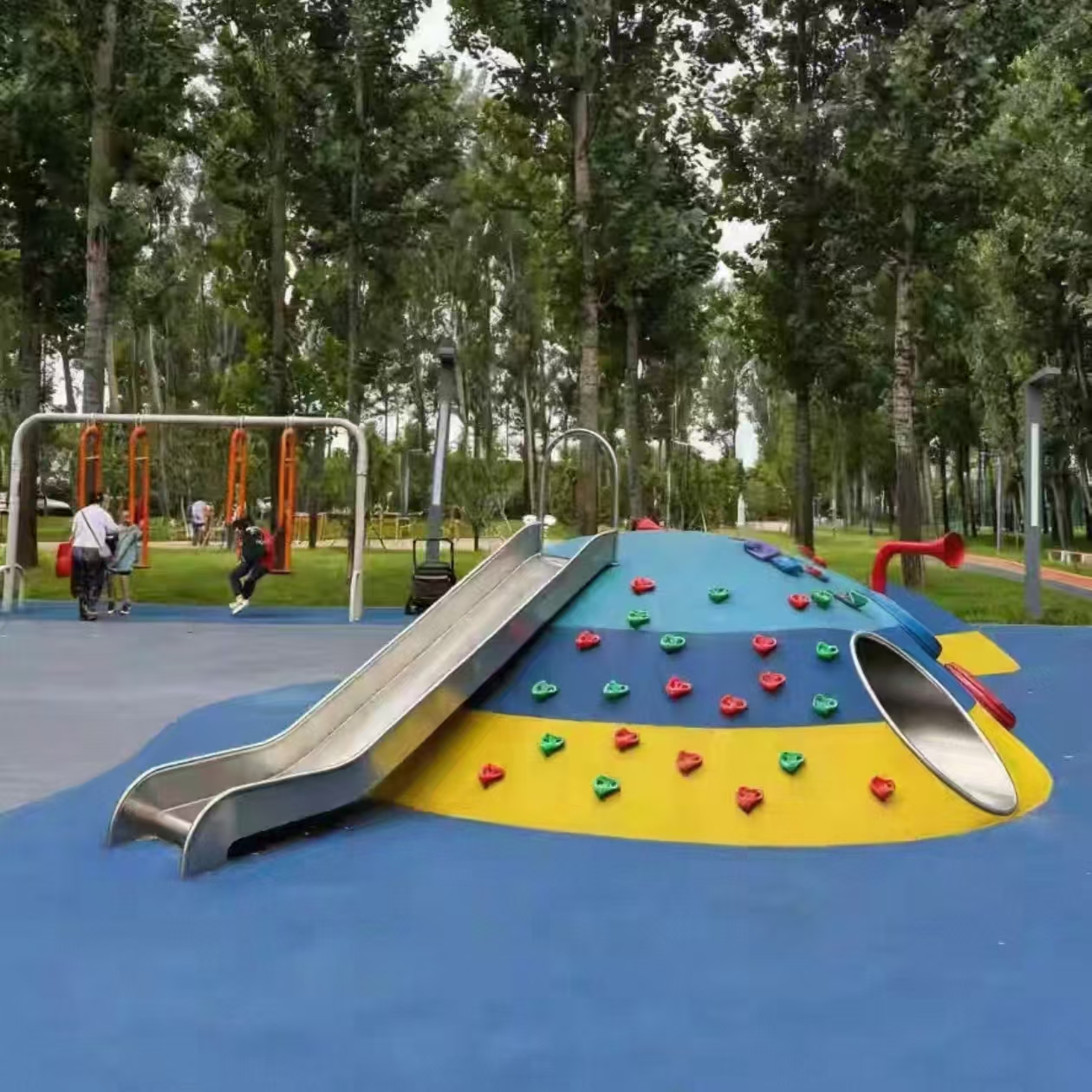 不锈钢钻洞设备-专业户外无动力乐园厂家