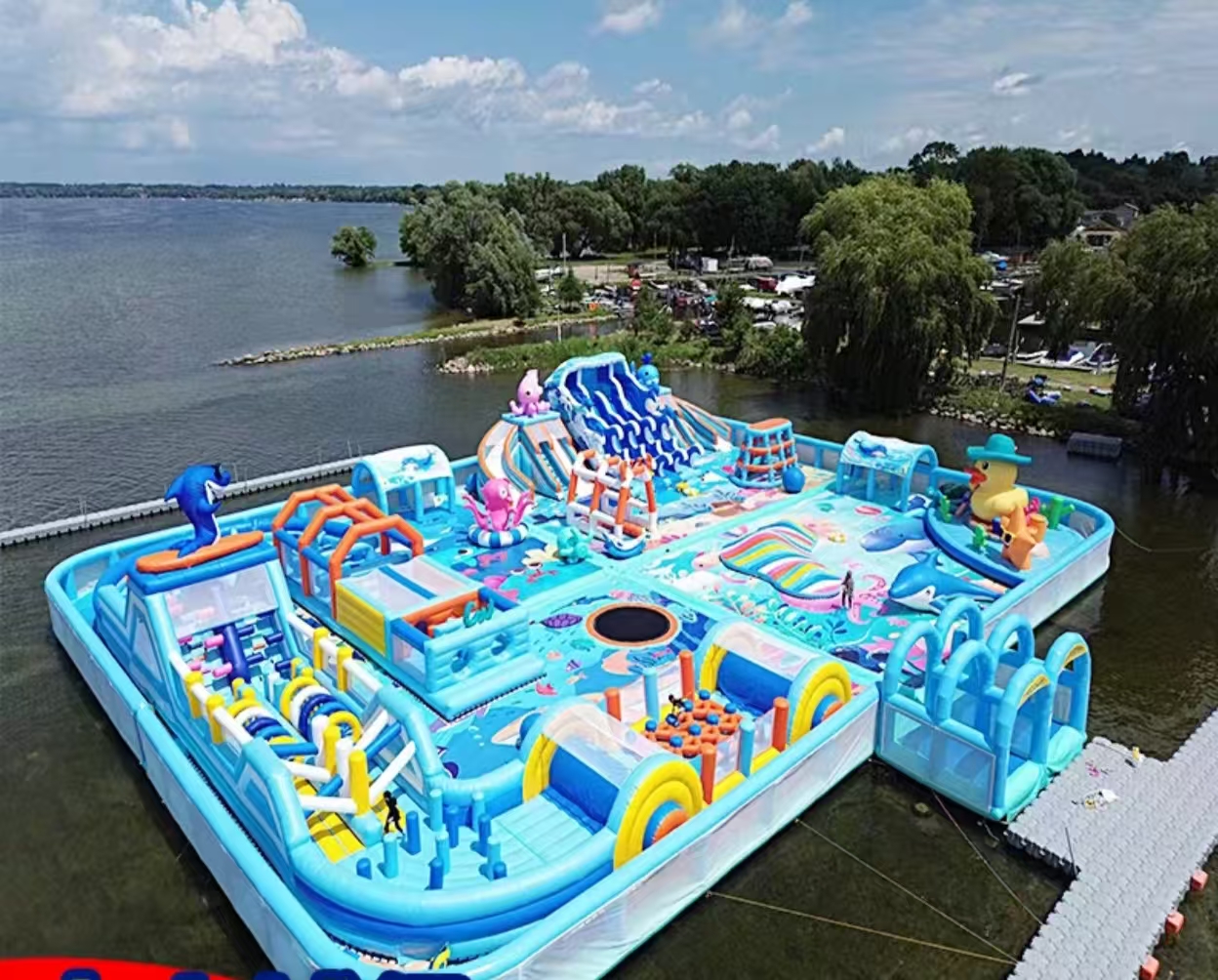 水上动物世界城堡滑梯-气模游乐设备厂家